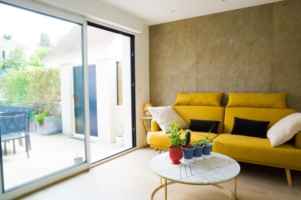 Exigehome - Chambre D'Hote Avec Jacuzzi Et Jardin Paysage, Partage オルジュヴァル エクステリア 写真